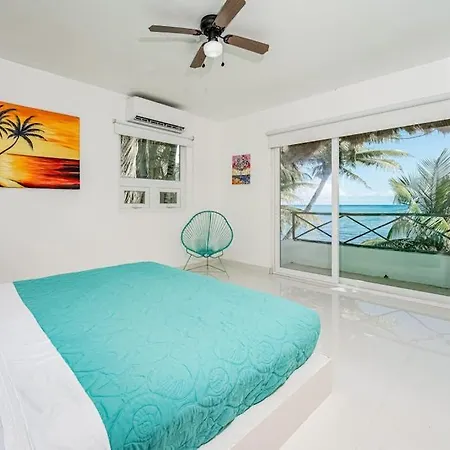Oceanfront With Access Pool Balconies & Waterfront Hammocks - Sol Holiday home *
