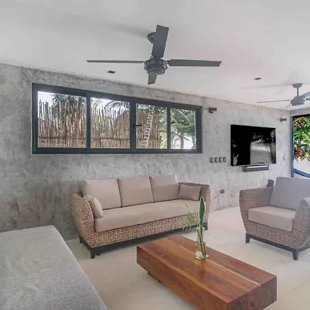Holiday home Beachfront With Private Heated Pool Jacuzzi Sauna Ocean Views & Ac - 7th Heaven Tulum