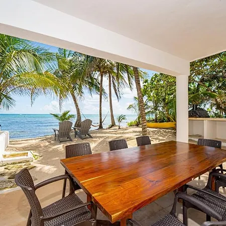 Holiday home Oceanfront With Access Pool Balconies & Waterfront Hammocks - Sol