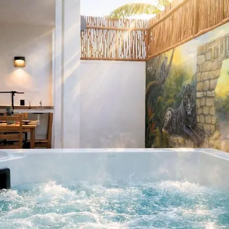 Holiday home La Veleta Retreat Pools Jacuzzi Near Tulum