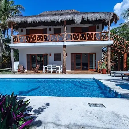 Beachfront With Private Pool Access Balcony With Ocean Views Patio - Belleza