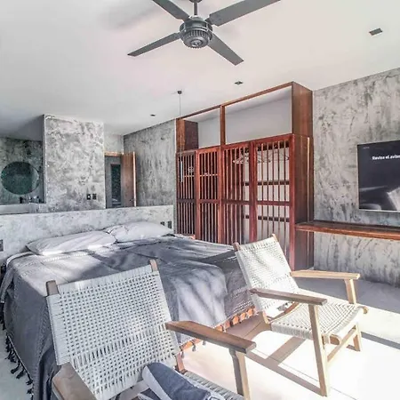 Holiday home Beachfront With Private Heated Pool Jacuzzi Sauna Ocean Views & Ac - 7th Heaven