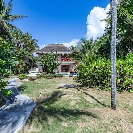 Beachfront With Private Pool Access Balcony With Ocean Views Patio - Belleza Tulum