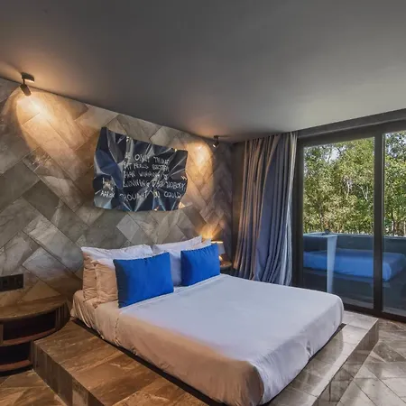 Villa Luxury 4 Bedroom In Aldea Zama Near And Downtown With Private Pool Jacuzzi And Sauna