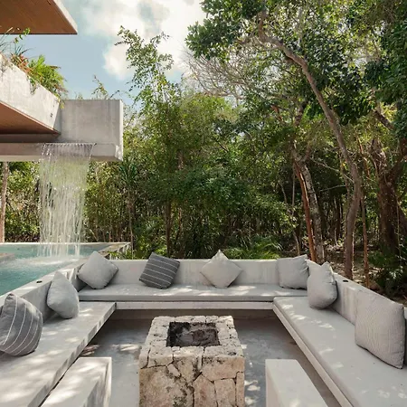 Luxury Private With 2 Pools & Jacuzzi Holiday home Tulum