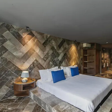 Villa Luxury 4 Bedroom In Aldea Zama Near And Downtown With Private Pool Jacuzzi And Sauna *