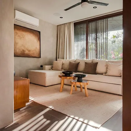 Luxury Jungle With Private Pool & Jacuzzi Holiday home *
