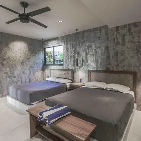 Holiday home Beachfront With Private Heated Pool Jacuzzi Sauna Ocean Views & Ac - 7th Heaven *