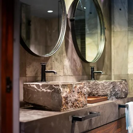 Luxury 4 Bedroom In Aldea Zama Near And Downtown With Private Pool Jacuzzi And Sauna
