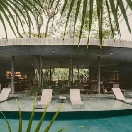 Villa Luxury 4 Bedroom In Aldea Zama Near And Downtown With Private Pool Jacuzzi And Sauna