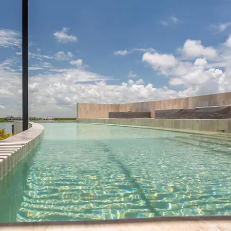 Temple Loft Rooftop Infinity Selva *