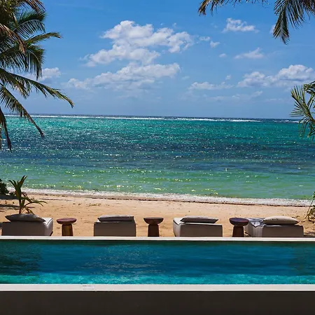 Luxury Beachfront 3br