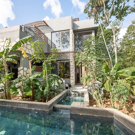 Apartment Nomad Humans Residences *