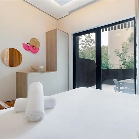 Apartment Private Jacuzzi In Zone - Sea View Rooftop Pools &