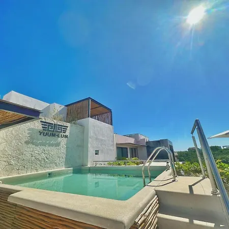 New Jungle Retreat 1br2ba Garden Private Pool *