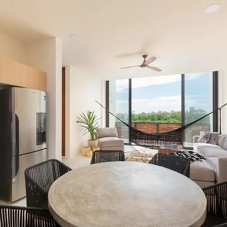 Apartment Luxury 2br Private Rooftop Pool *