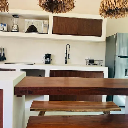 1 Bed Private Balcony Great Location *