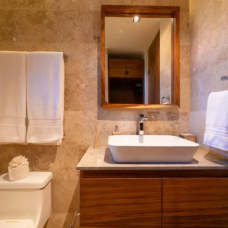 Modern Loft, Private Pool And Gym Intulum Apartment