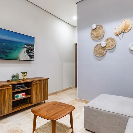 Private Jacuzzi In Zone - Sea View Rooftop Pools & Apartment Tulum