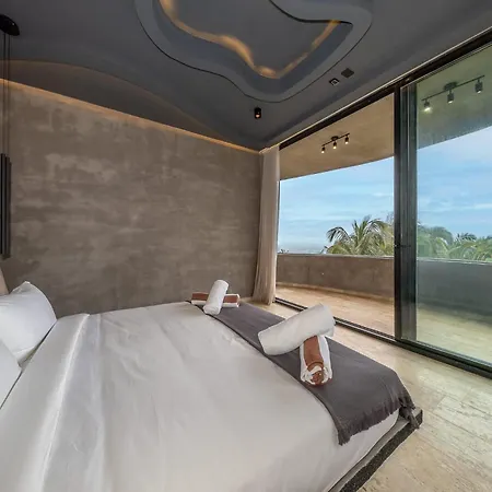 Apartment Oceanfront 4br Duplex In Maiim Tankah With Pool , & Gym