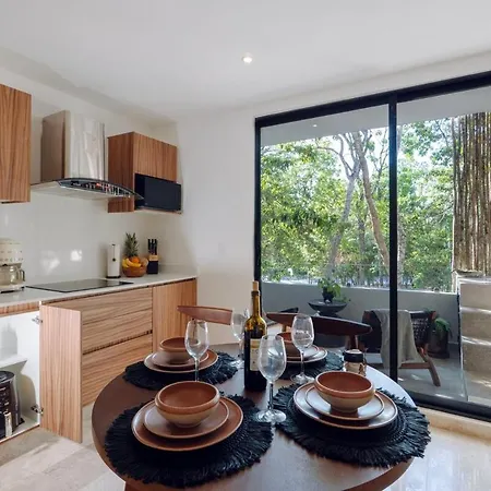 Apartment #teamotulum Jungle Escape In