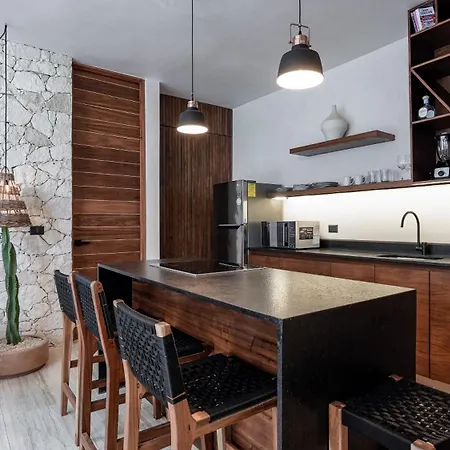 Bohemian 2br Boutique With Private Pool *