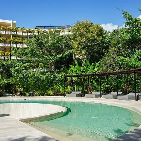 Temple Loft Rooftop Infinity Selva Apartment *