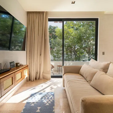 Modern Loft, Private Pool And Gym Intulum Apartment