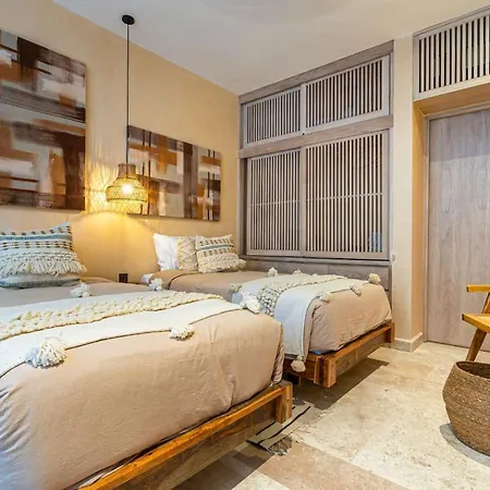 Luxury Beachfront 3br Tulum