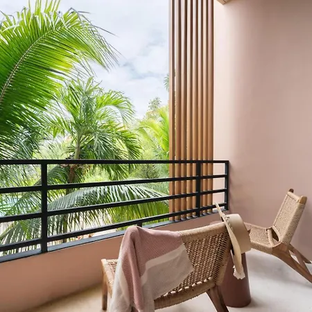 Chic Wrestaurant, Yoga, Coworking Areas Tulum