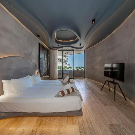 Oceanfront Luxury 3br In Tankah With Private Apartment Tulum