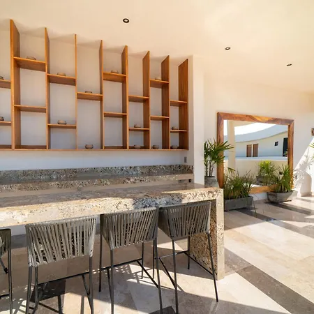 Modern Loft, Private Pool And Gym Intulum *