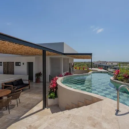 Tropical Penthouse 2br And Jacuzzi Apartment Tulum