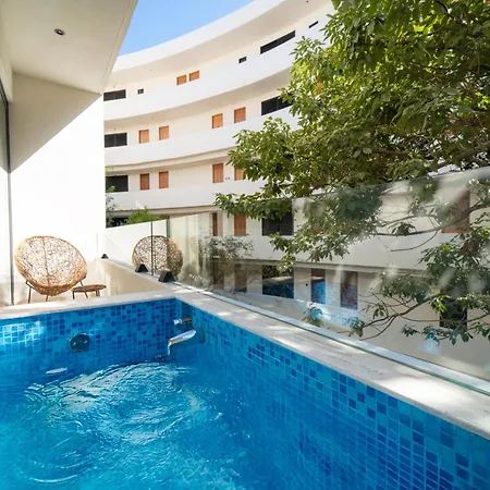 Modern Loft, Private Pool And Gym Intulum *