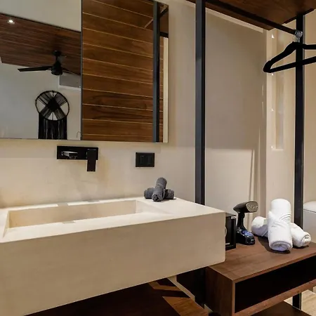 Bohemian 2br Boutique With Private Pool *