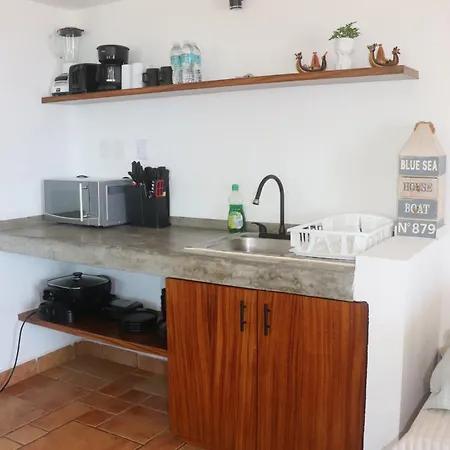 Beachfront In Apartment