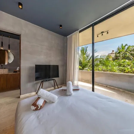 Apartment Oceanfront Luxury 3br In Tankah With Private *