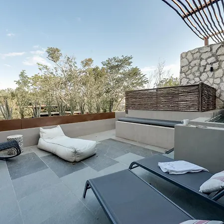 Nomad Humans Residences Apartment *