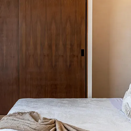 Bt Homes - Lujoso Ph, Naturaleza & Piscina Privada *
