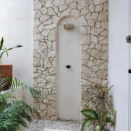 Bohemian 2br Boutique With Private Pool *