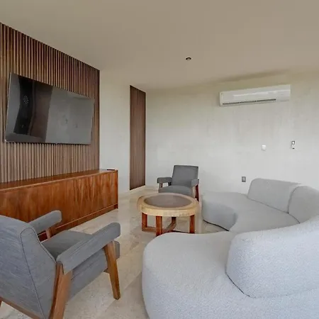 Tropical Penthouse 2br And Jacuzzi * Tulum