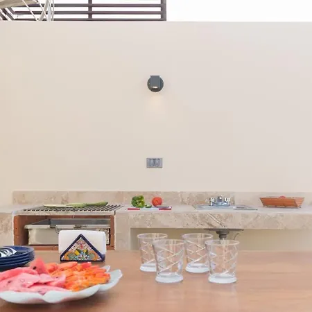 Apartment Penthouse 3br Only 1 Mile From