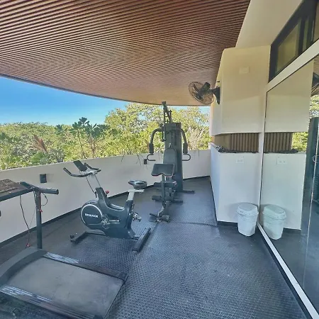 New Jungle Retreat 1br2ba Garden Private Pool *