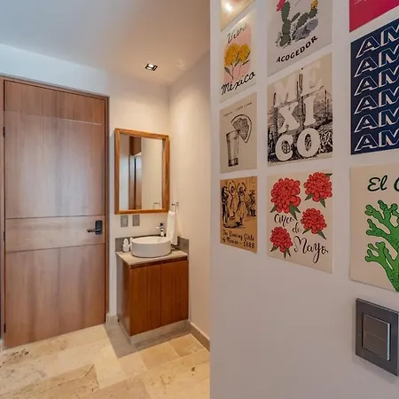 Tropical Penthouse 2br And Jacuzzi *