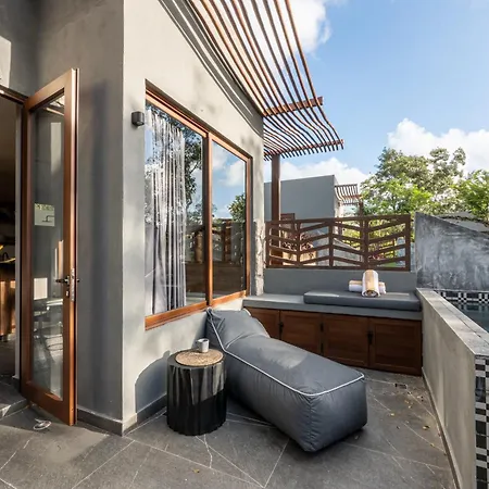 Nomad Humans Residences