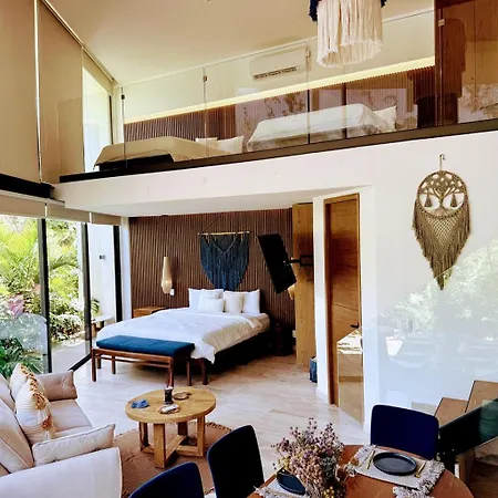 Sunloft Premium Jardin Privado 6p