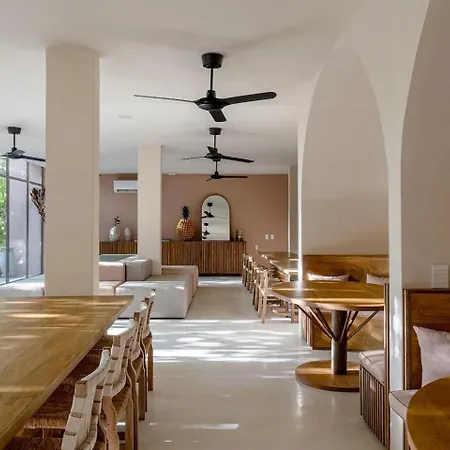 Chic Wrestaurant, Yoga, Coworking Areas * Tulum
