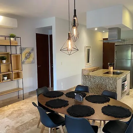 Penthouse 3br Only 1 Mile From Tulum