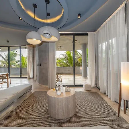 Apartment Oceanfront 4br Duplex In Maiim Tankah With Pool , & Gym Tulum