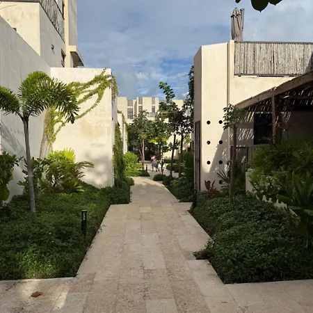 Brand New 2br In Gran Apartment *